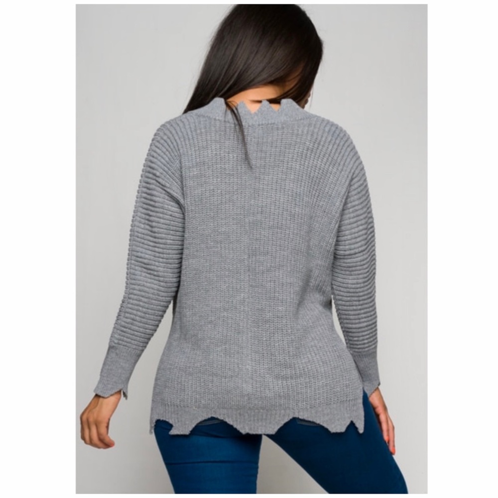 Knitted Distressed Sweatshirt - Picture 3 of 3